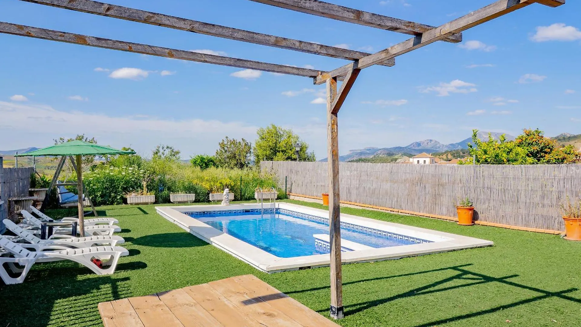 Cubo'S Casa Rural Villa Los Mellizos Ardales 0*,